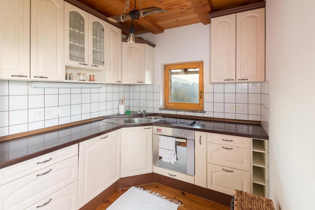 Svisla Apartment Kranj Exterior photo