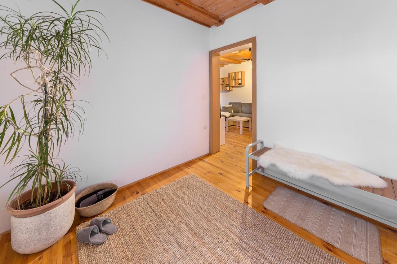 Svisla Apartment Kranj Exterior photo